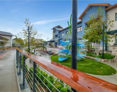 12022 Falcon Crest Way - Photo Thumbnail 58