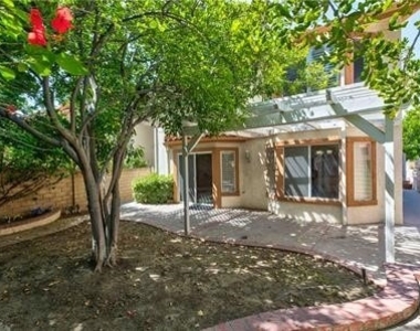 12022 Falcon Crest Way - Photo Thumbnail 28