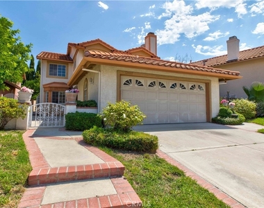 12022 Falcon Crest Way - Photo Thumbnail 30