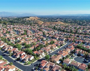 12022 Falcon Crest Way - Photo Thumbnail 48