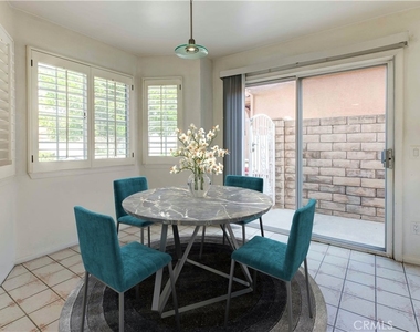 12022 Falcon Crest Way - Photo Thumbnail 12