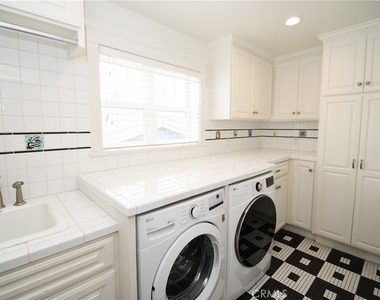 409 S Gertruda - Photo Thumbnail 7