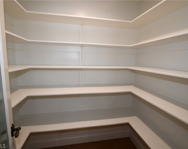 409 S Gertruda - Photo Thumbnail 33