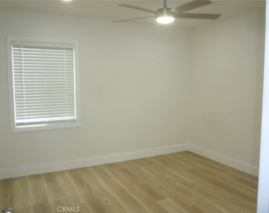 16901 Crenshaw Boulevard - Photo Thumbnail 17