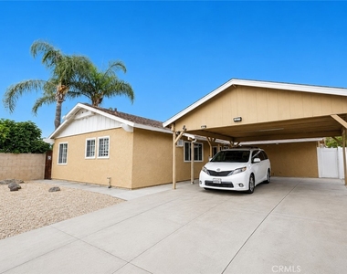 2640 Batson Avenue - Photo Thumbnail 18