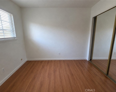 2640 Batson Avenue - Photo Thumbnail 8