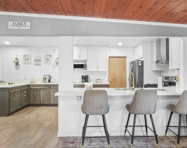 820 Blackwood Dr - Photo Thumbnail 11