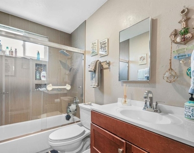 820 Blackwood Dr - Photo Thumbnail 22