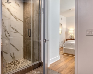 125 Hurlbut Street - Photo Thumbnail 23