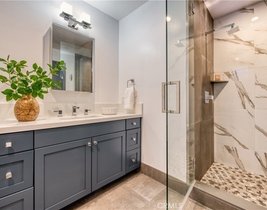 125 Hurlbut Street - Photo Thumbnail 25