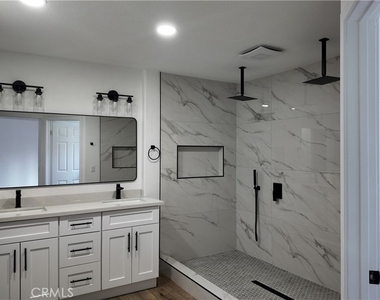 21484 Dickinson - Photo Thumbnail 10