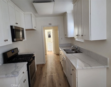 44613 Date Avenue - Photo Thumbnail 2
