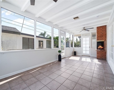1032 E Buckboard - Photo Thumbnail 19