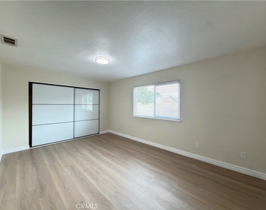 7689 Cornel Ct - Photo Thumbnail 17
