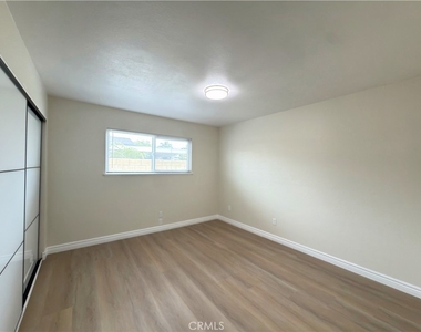 7689 Cornel Ct - Photo Thumbnail 13