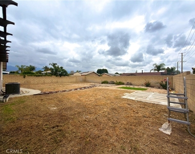 7689 Cornel Ct - Photo Thumbnail 23
