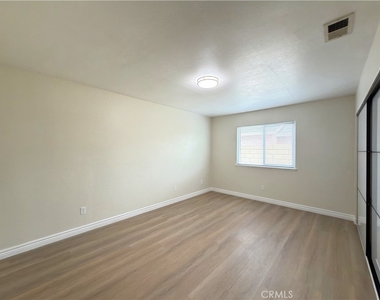 7689 Cornel Ct - Photo Thumbnail 10