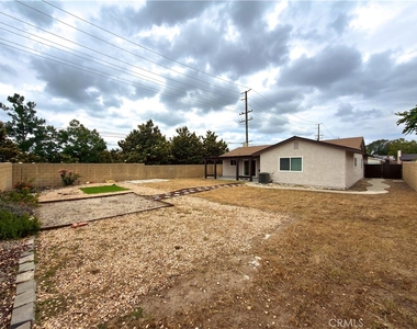 7689 Cornel Ct - Photo Thumbnail 25