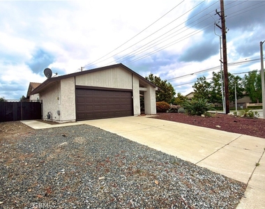 7689 Cornel Ct - Photo Thumbnail 2