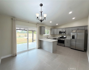 7689 Cornel Ct - Photo Thumbnail 7
