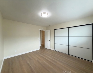 7689 Cornel Ct - Photo Thumbnail 15