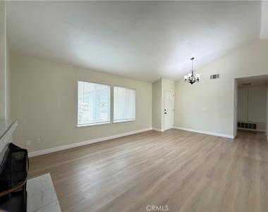 7689 Cornel Ct - Photo Thumbnail 6