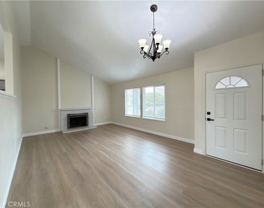 7689 Cornel Ct - Photo Thumbnail 3