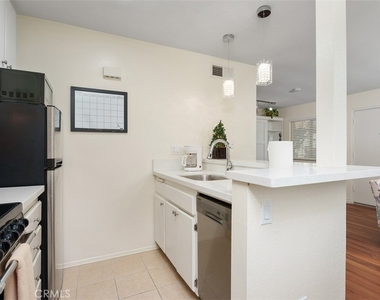 23242 La Mar - Photo Thumbnail 8