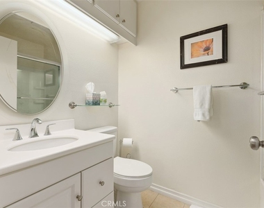 23242 La Mar - Photo Thumbnail 15