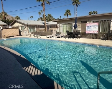 685 E Vista Chino - Photo Thumbnail 28
