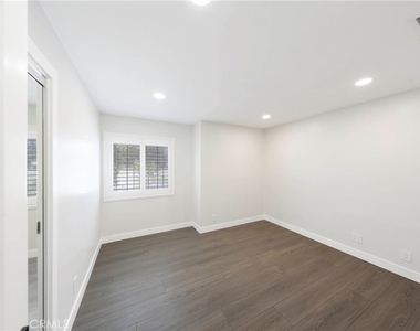 12282 Newport Avenue - Photo Thumbnail 15
