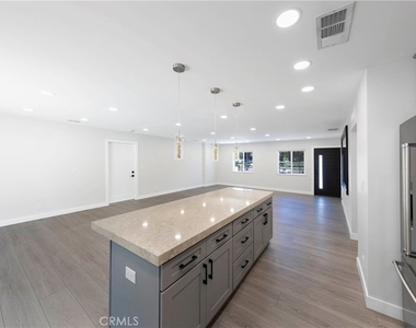 12282 Newport Avenue - Photo Thumbnail 9
