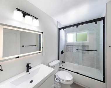 12282 Newport Avenue - Photo Thumbnail 14