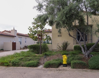 8134 Santaluz Village Green N. - Photo Thumbnail 33
