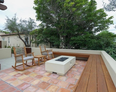 8134 Santaluz Village Green N. - Photo Thumbnail 4