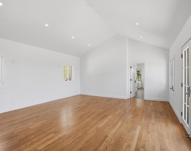 16010 Carey Lane - Photo Thumbnail 20