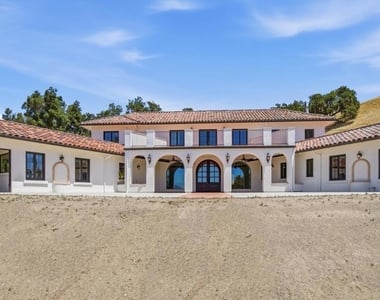16010 Carey Lane - Photo Thumbnail 1