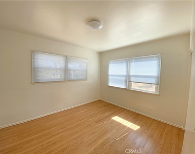 39670 Grand Avenue - Photo Thumbnail 10