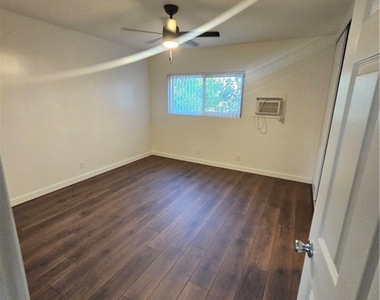 2309 E Garvey Avenue N - Photo Thumbnail 10