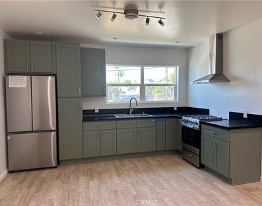 1224 E Workman Avenue - Photo Thumbnail 6