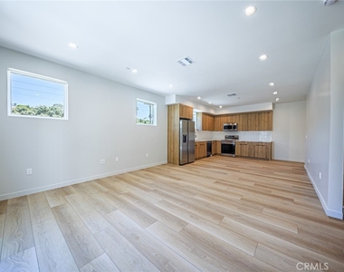 6093 La Prada - Photo Thumbnail 8
