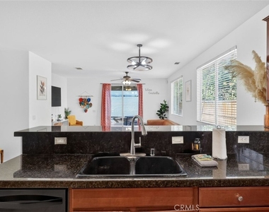 50157 Calle Tolosa - Photo Thumbnail 10