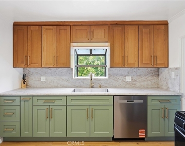 1745 College View Place - Photo Thumbnail 27