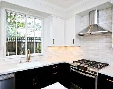 1079 River Rock Ln - Photo Thumbnail 4