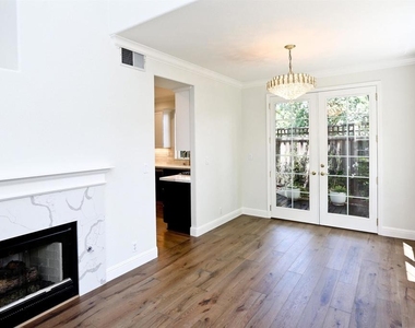 1079 River Rock Ln - Photo Thumbnail 8