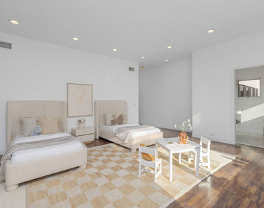 11955 Pinnacle Place - Photo Thumbnail 27