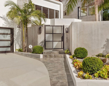 11955 Pinnacle Place - Photo Thumbnail 3