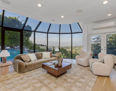 11955 Pinnacle Place - Photo Thumbnail 15