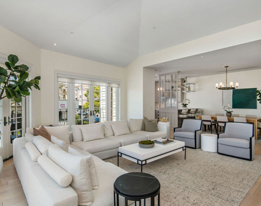 15225 Palisades Village Lane - Photo Thumbnail 3
