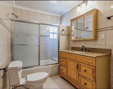 110 S Alexandria Avenue - Photo Thumbnail 9
